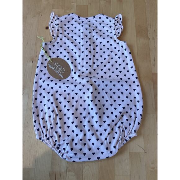 EGG by Susan Lazar Baby 6 Months Sleeveless Ruffled Romper Pink w/Hearts - Picture 2 of 4